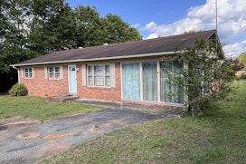 104 Hickory Hill Drive image 2