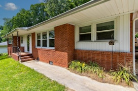 108 Spring Valley Drive image 24