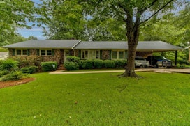 208 Holly Drive image 1
