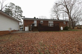 105 Hilldale Drive image 37