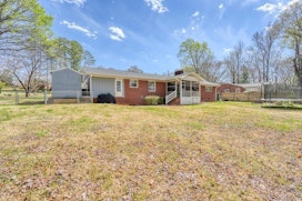 220 Holly Drive image 32