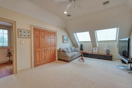 130 Turnberry Drive image 37